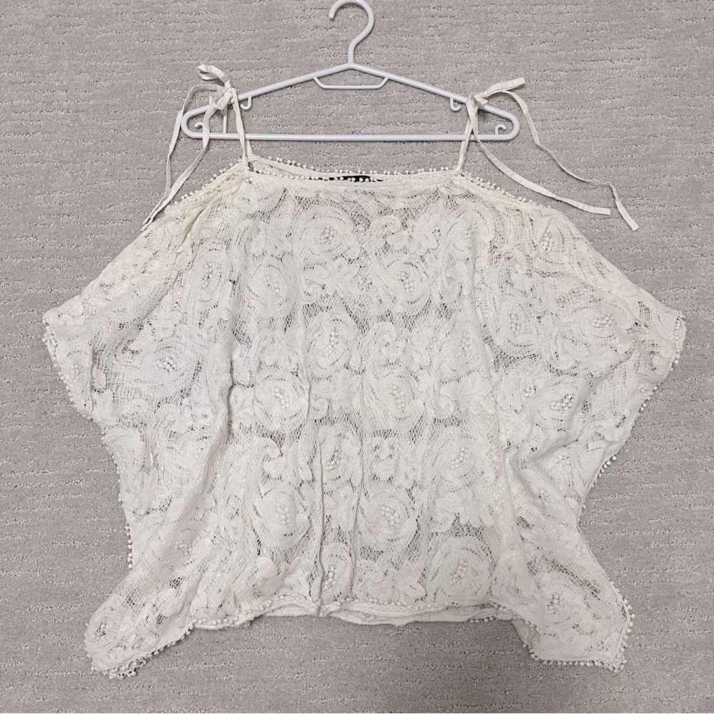 Zara White Off Shoulder Flowy Lace Top Size M